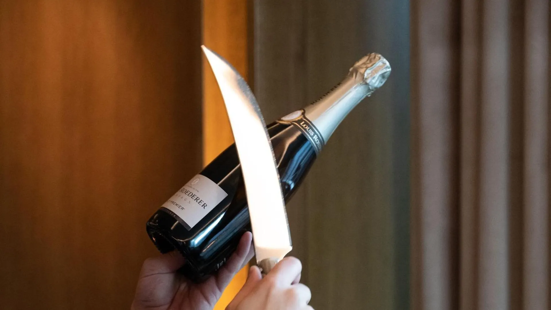 ***** होटल The St. Regis Toronto Canada