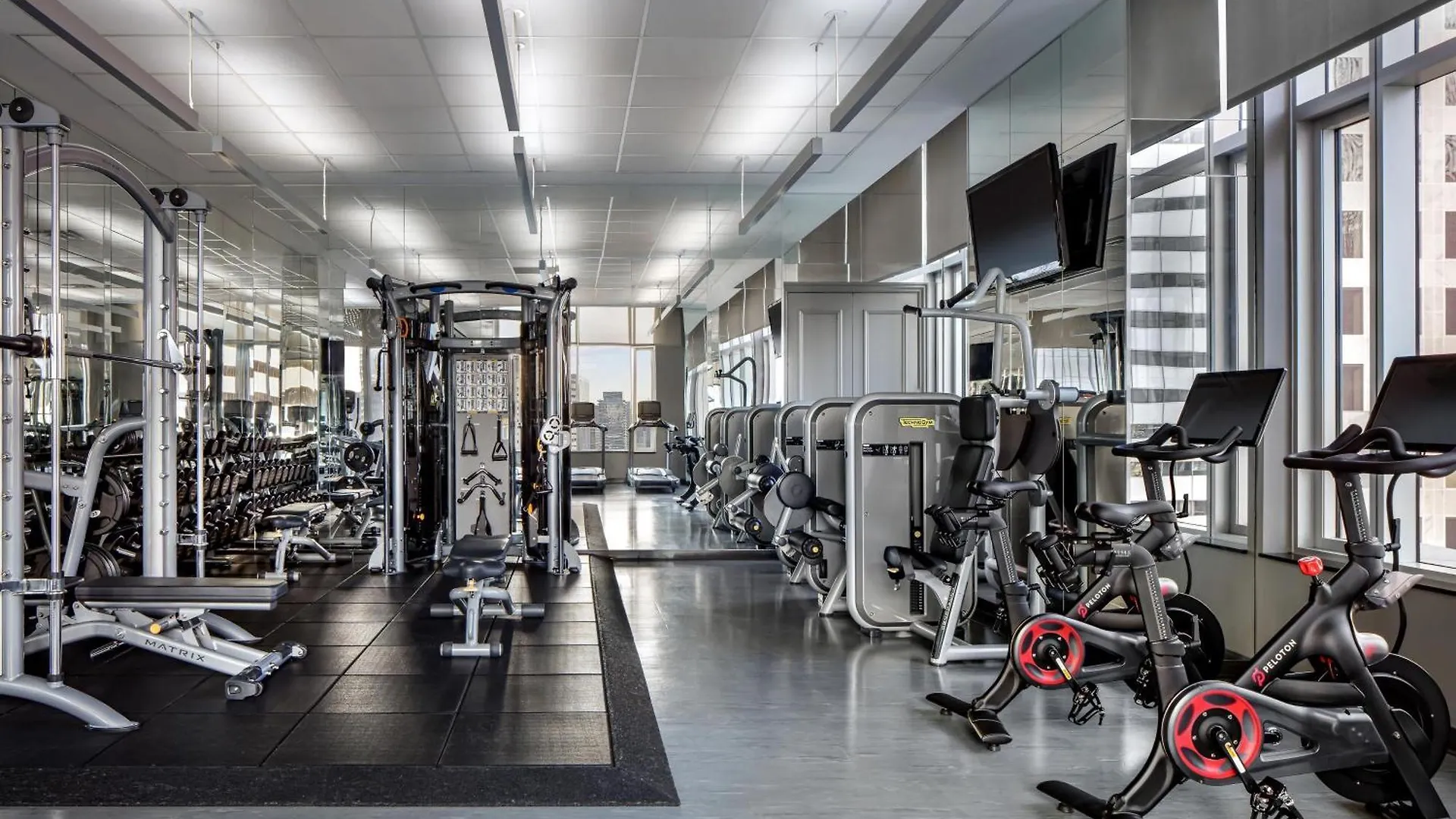 ***** होटल The St. Regis Toronto Canada