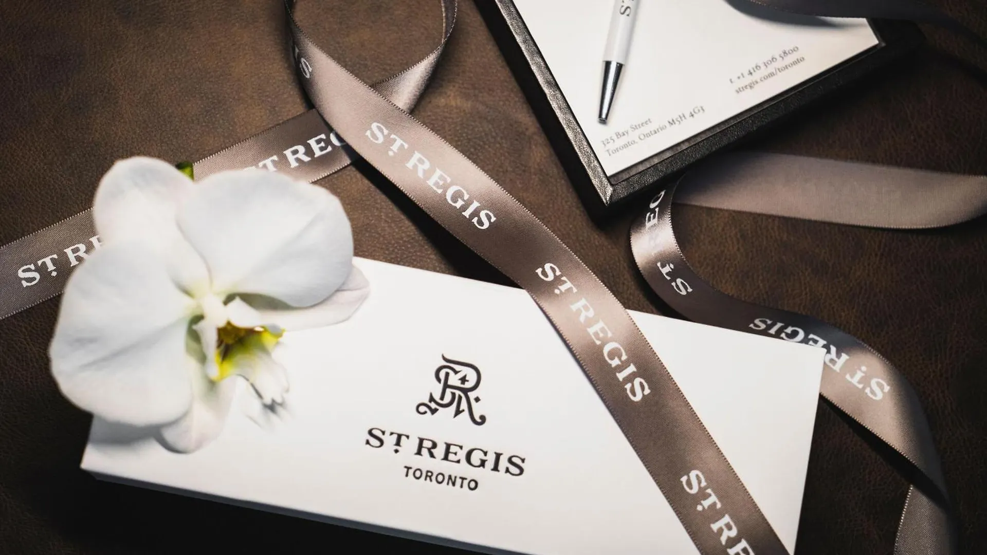 The St. Regis Toronto होटल