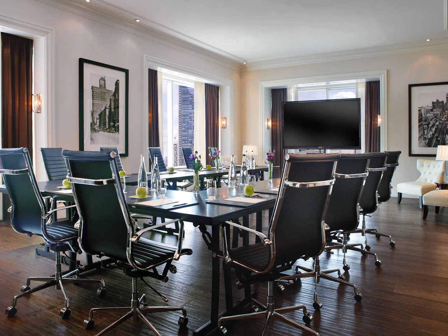 The St. Regis Toronto 5*,  Canada