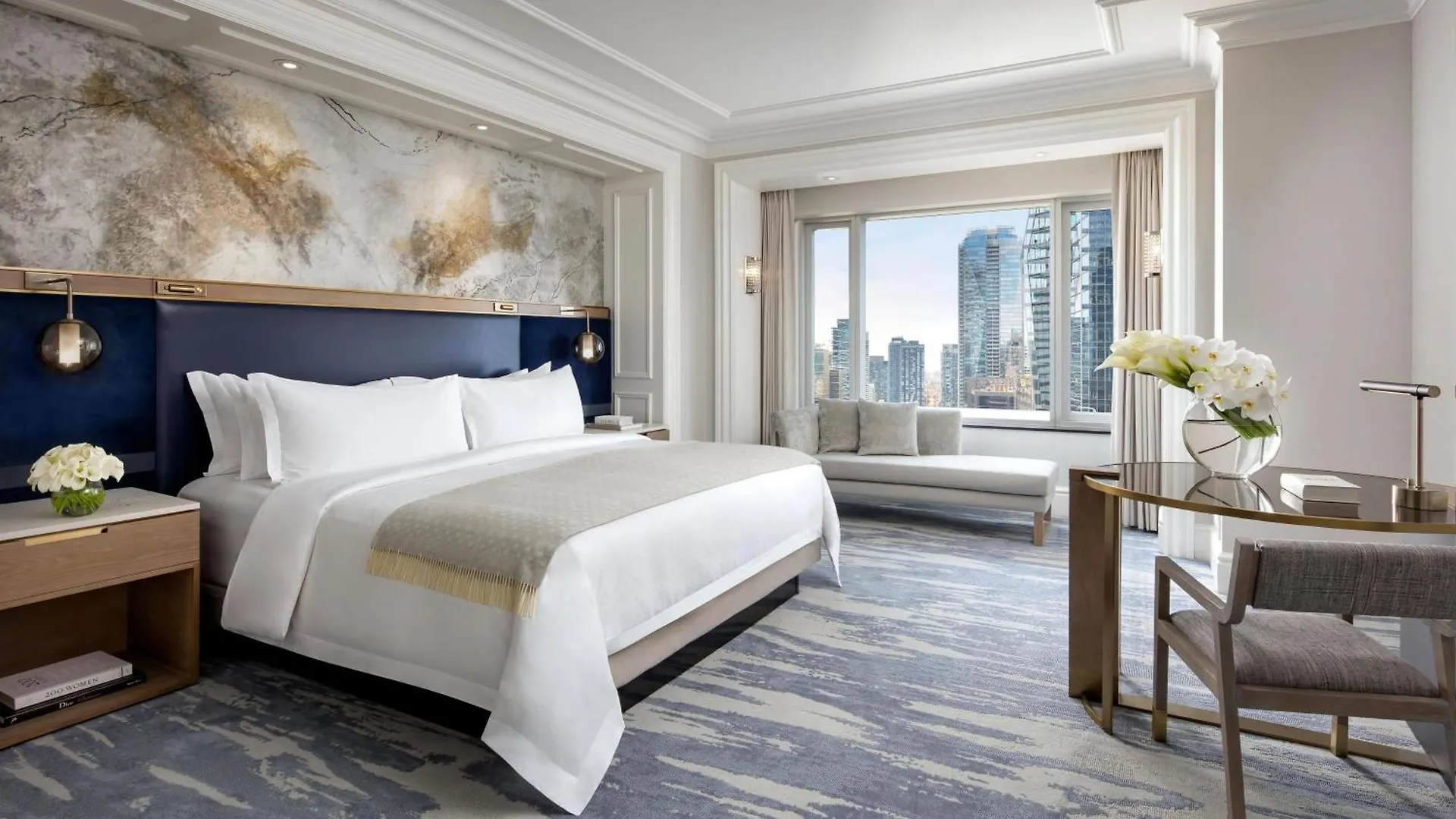 Hotel The St. Regis Toronto